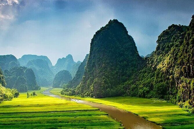 Hoa Lu – Trang An – Mua Cave Fullday Tour - Price and logistics: what you really get for $100