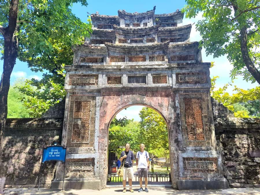 Hue: Royal Tombs & Imperial City Tour by Private Car - Hue Incense Village: make incense with friendly artisans