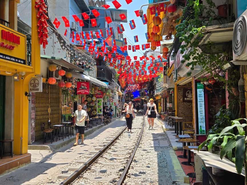 Incense Village & Hanoi Tour With Train Street - Small Group - Hoa Lo Prison: the Hanoi Hilton story in a tight loop