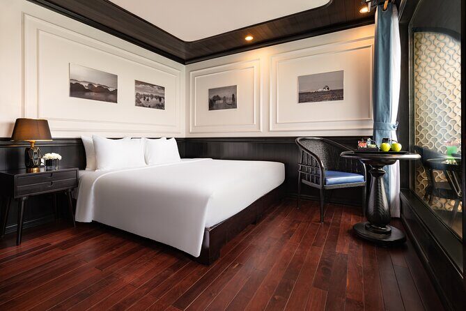 La Casta Cruise - 5 Star Luxury HALONG & LAN HA BAY - 2Day/1Night - Jacuzzi, night squid fishing, and late-bay atmosphere