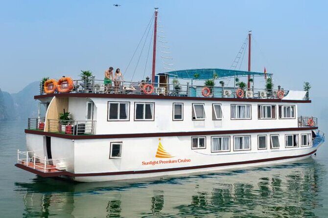 Lan Ha bay Boutique cruise 3D/2N trip: kayaking, swimming, biking, & meals - Getting from Hanoi to Cai Beo Port without turning it into a project