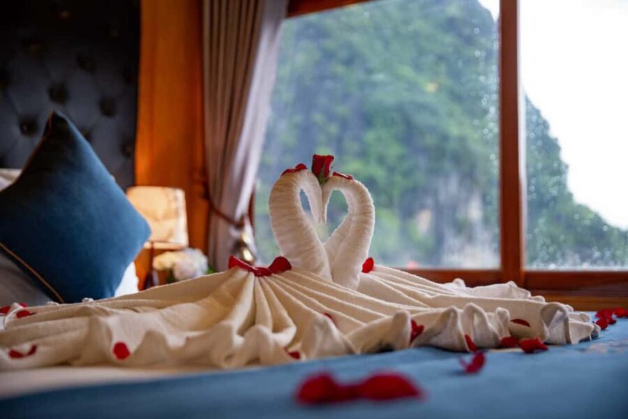 Lan Ha Bay boutique cruises with small group - Who should book this Lan Ha Bay boutique cruise (and who should skip it)
