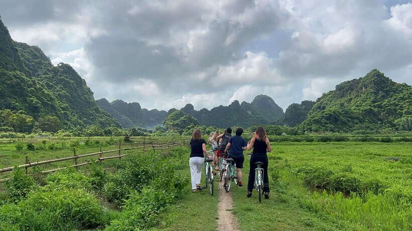 Lan Ha Bay Cat Ba Island Sightseeing Cruise 2 Days Tour - Key Things That Stand Out