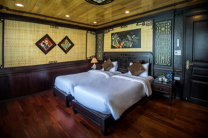 Lan Ha bay deluxe cruise 2D/1N: kayaking & swimming at pristine places & meals - Day 2: 6:00 wake-up, sunrise thoughts, then cycle Viet Hai village