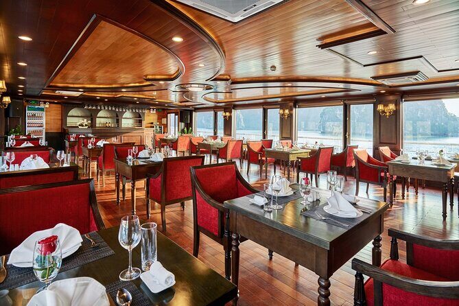 Lan Ha bay luxury cruise 2D/1N: Kayaking, jumping & Swimming at pristine places - Price and value: $180 includes more than you think