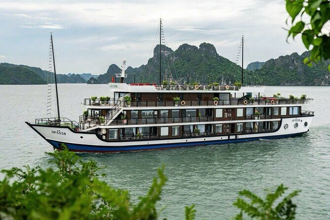 Lan Ha - Ha Long Bay 5Star cruise-Private balcony cabin 2day trip - Your room: private balcony, clean comfort, and real downtime