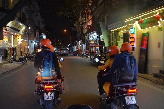Led By Women - Hanoi Foodie Motorbike Tours - Huu Tiep Lake and the Downed B-52: A Heavier Stop in the Middle of the Ride