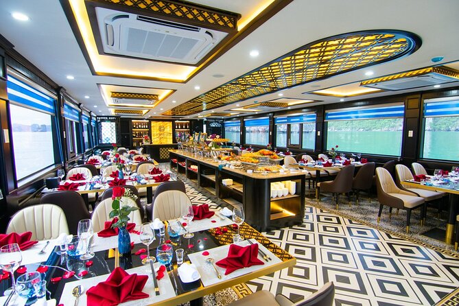 Luxury 1 Day Halong Bay 8 hours 5*Cruise Limousine Kayak Relax - Luon Cave area: kayaking or bamboo boat ride, your choice in the water