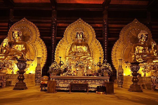 Luxury Bai Dinh - Trang An - Mua Cave with Buffet Lunch - Mua Cave and the Tam Coc Viewpoint: 486 Steps for a Reason