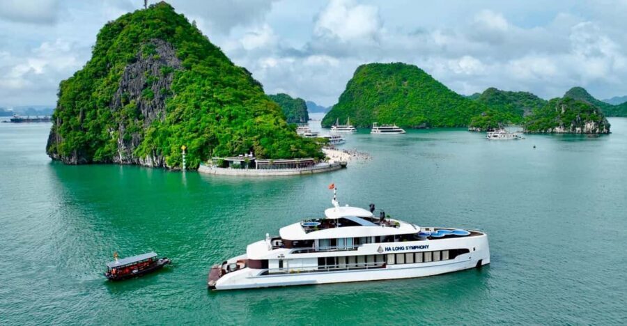 Luxury Ha Long Symphony Day Cruise With Lunch, Cave & Island - Sung Sot (Surprising) Cave: the Bay’s most famous underground show