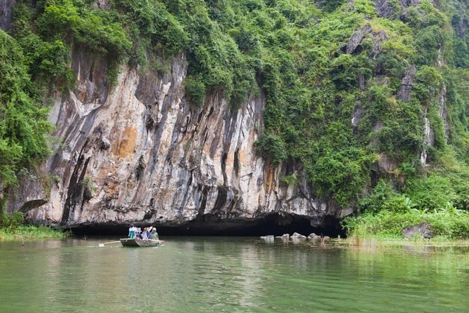 Luxury Hoa Lu Tam Coc Mua Cave 1 Day With Limousine Bus And Lunch - Mua Cave and the 500 Steps: Earning That Panoramic View