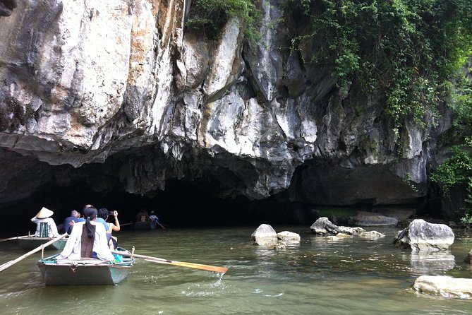 Luxury Hoa Lu Tam Coc Mua Cave Amazing View 1 Day Tour - Gifts and Small Perks That Make the Day Feel Thoughtful