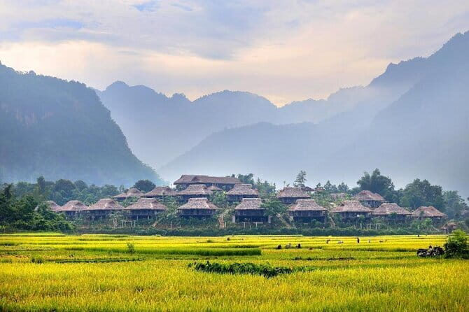 Mai Chau Full Day Group Tour in Hoa Binh Vietnam from Hoa Binh - Price and value: $62 for transport, guide, lunch, and guided stops