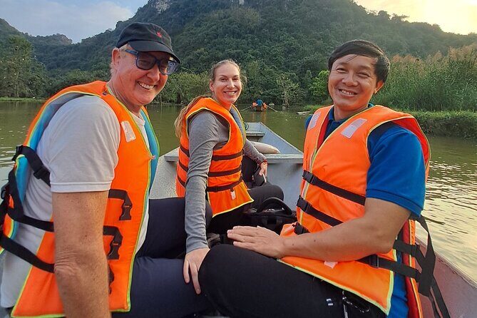 Majestic Ninh Binh Discovery: Mua Cave & Tam Coc private tour - Key highlights to look for