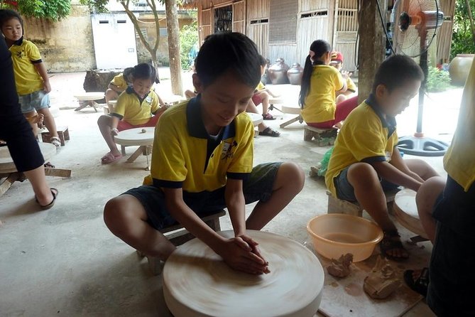 Mix Bat Trang Ceramic Village And Real Hanoi Scooter Tour - Where you meet and how the timing works