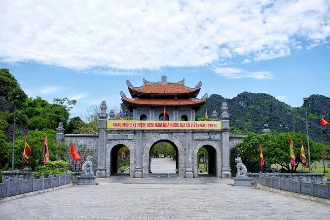 Motorbike Tour around Ninh Binh - Stop 3: Thái Vi Temple—A Quick Historical Pause That Still Feels Worth It