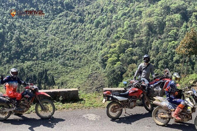 Motorbike Tours vietnam Off-road Ha Giang Dong Van Geopark 3D2N - Meals, breaks, and keeping your stomach on your side