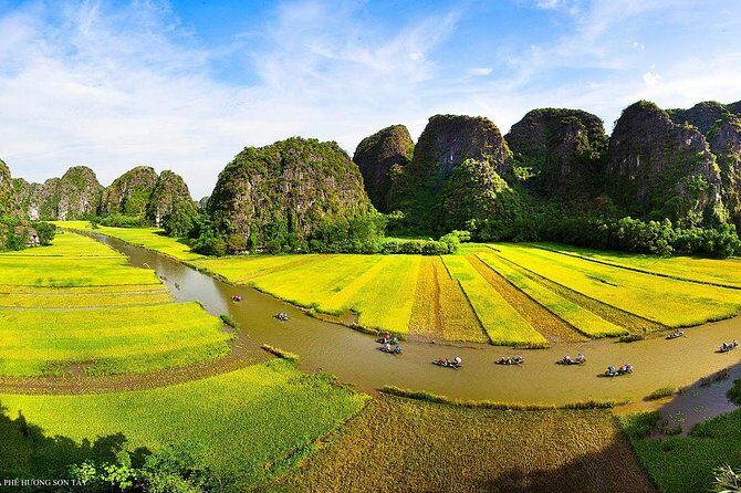 Mua cave - Hoa Lu - Tam Coc- Small Group - Mua Caves: The 500 Steps to the Ngo Dong River View