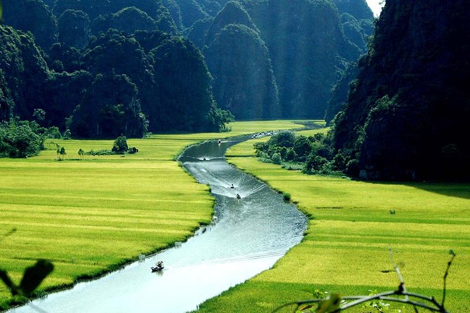 Mua Caves - Trang An - Hoa Lu Day Tours - Mua Caves: Where the UNESCO Story Shows Up