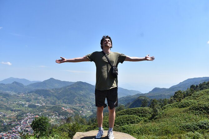 Muong Hoa Valley View & Village Trek in Sapa 1 Day - Sapa Market Stop: Brocade Shopping and Everyday Snacks