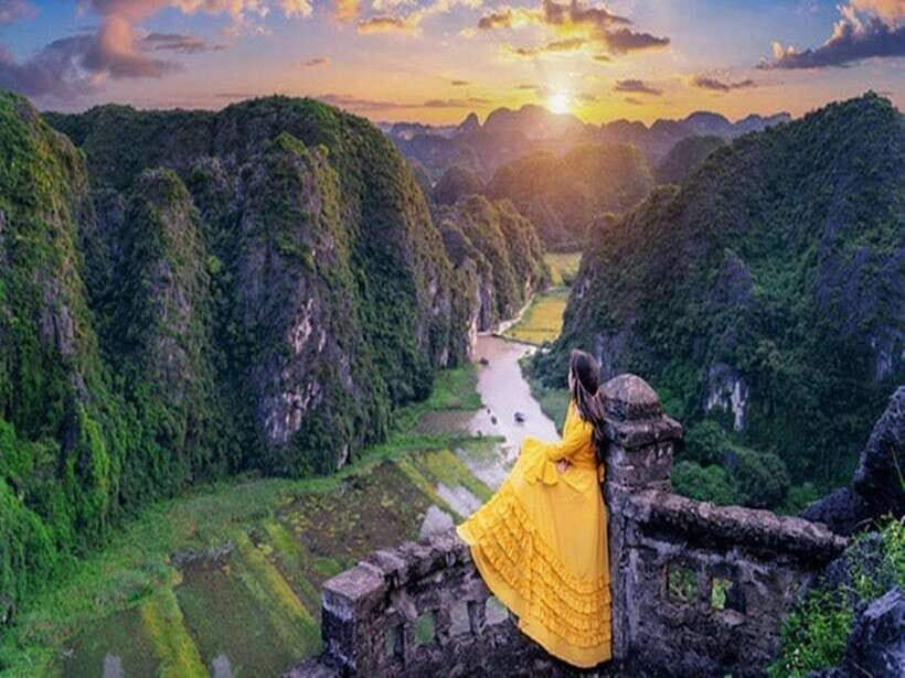 Ninh Binh 1-day tour Bai Dinh Trang An Mua Cave Small Group - Bai Đính Pagoda: electric car access and big wow factor