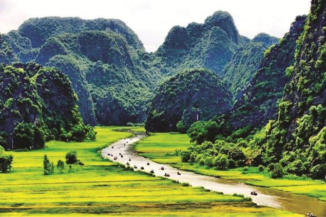 Ninh Binh and Ancient Hoa Lu Temples Tour from Hanoi - Cycling Between Villages: Why the Bike Stop Matters