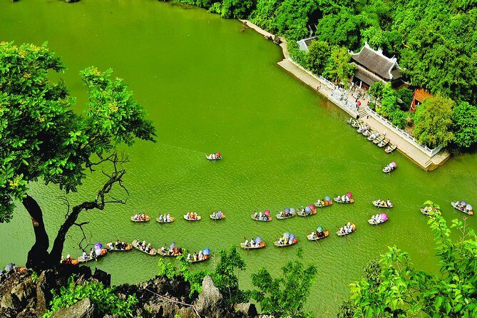 Ninh Binh and Hoa Lu Acient Citadel with Optional Biking - Heading south from Hanoi: the 7:30am start and the halfway break