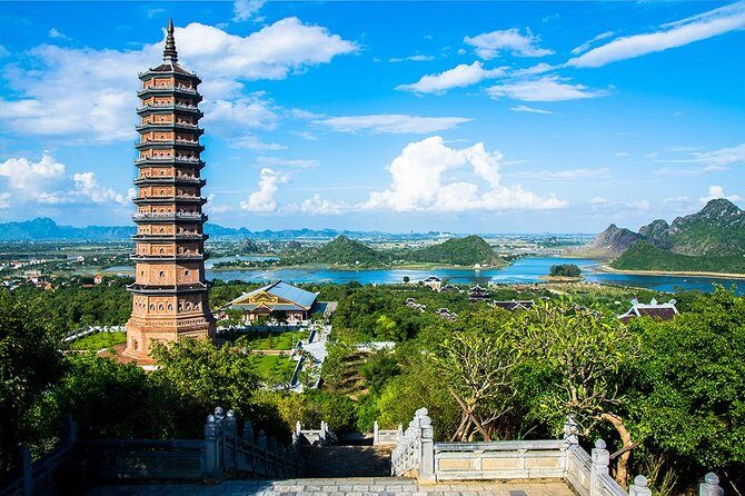 Ninh Binh - Bai Dinh - Trang An full day trip from Hanoi with luxury transfers - Lunch at a local restaurant: fueling the day without detours