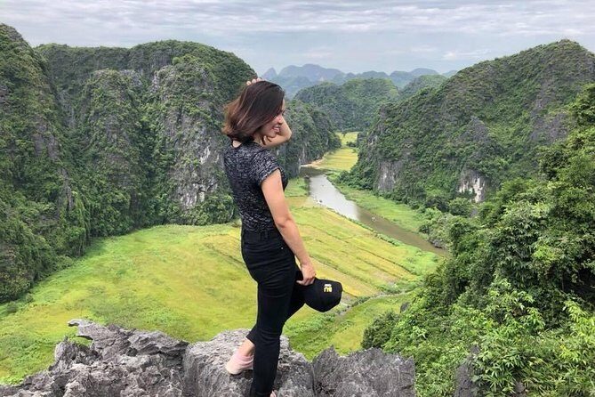 Ninh Binh - Bai Dinh - Trang An - Mua Cave Day Trip: Walking, Hiking, Boat trip - Getting started: pickup timing and how the day actually flows