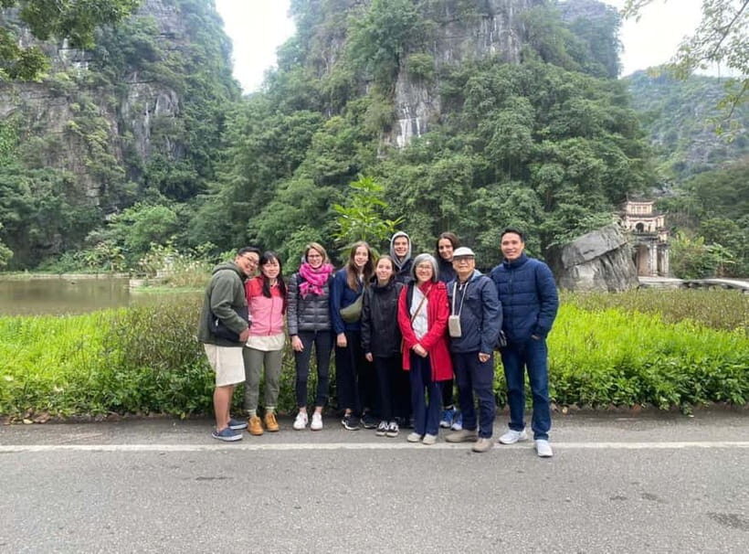 Ninh Binh Cycling Tour: Tam Coc Boat, Mua Cave & Rural Life - What to bring and how to stay comfortable in Ninh Binh sun