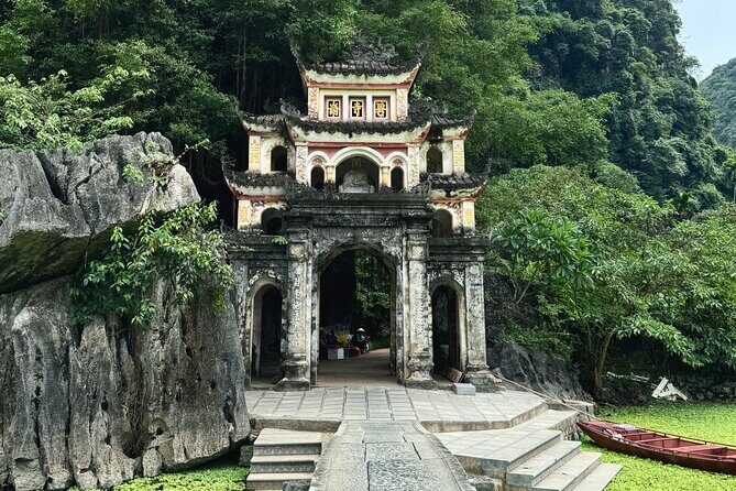 Ninh Binh Day Escape from Hanoi: Local Life, Connection & Tales - Bích Động Pagoda and the Bike Ride: Quiet Views Up in the Karst