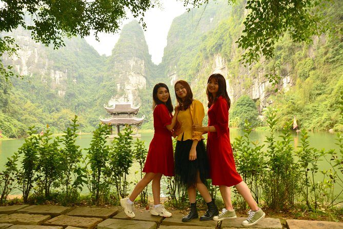 Ninh Binh Day Tour: Bai Dinh Trang An boat trip - Key highlights to look for