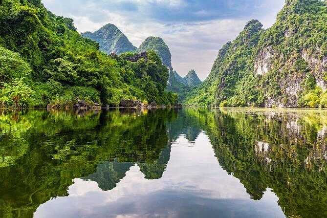 Ninh Binh Full Day Small Group Tour - Bai Dinh Pagoda: Vietnam’s biggest complex and why it impresses