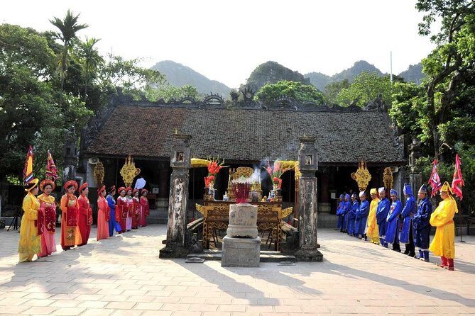 Ninh Binh Full Day Tour From Hanoi: Hoa Lu - Trang An - Mua Cave - Hoa Lu and Trang An in one day: what makes it feel worth it