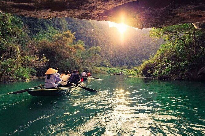 Ninh Binh Full Day Tour Group 8 (Trang An- Bich Dong- Mua cave) - Cycling Through Rice Fields: Bikes, Villages, and a Family Stop
