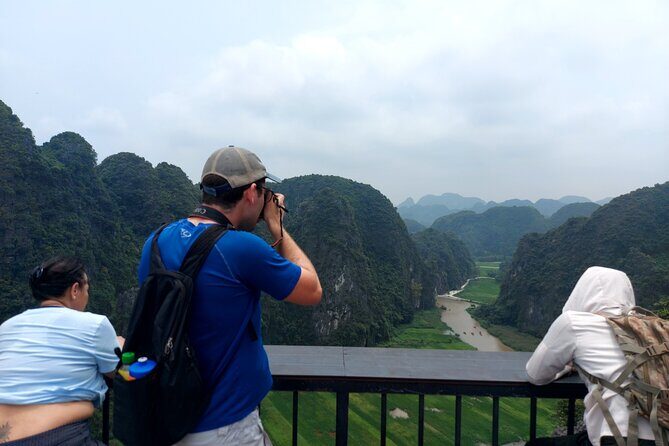 Ninh Binh Full Day Tour Group 8 (Trang An- Bich Dong- Mua cave) - Ninh Binh Province Lunch Break: Local Food, Not a Random Detour