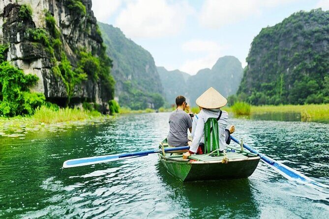 Ninh Binh Full-Day Tour Hoa Lu Tam Coc Cycling, Boat,Buffet Lunch - Hoa Lu Temples of the Dinh & Le Dynasties: Vietnam’s first capital stop