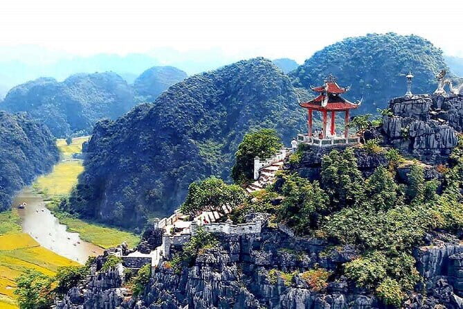 Ninh Binh Full day trip from Ninh Binh - Lunch Between Temples and Caves