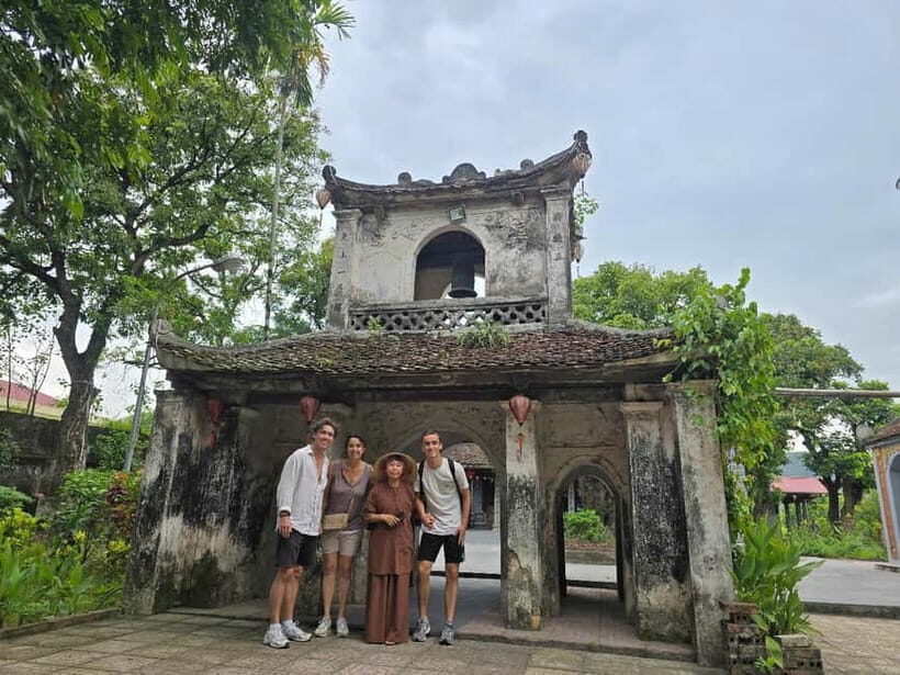 Ninh Binh Jeep Ride: Coi Khe, Mua Cave Sunset & Hoa Lu Night - What can go wrong: a balanced look at the reviews
