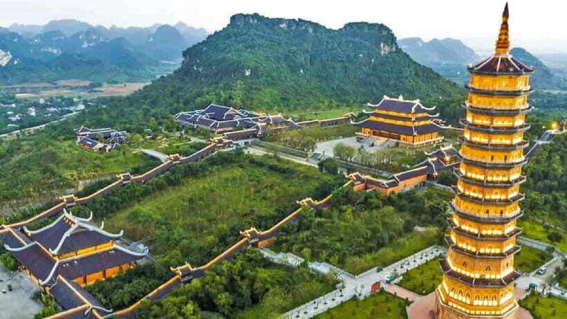 Ninh Binh Private Tour: Bai Dinh-Trang An/Tam Coc-Mua Cave - The Ngoa Long Mua Cave climb: where your legs do the sightseeing