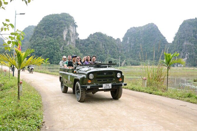 Ninh Binh Sunset Motobike Tour : Mua Cave & Hoa Lu Ancient Town - Stop 1: Tam Cốc–Bích Động and the Village Detour Through Thung Sen, Thung Nang, and Nham