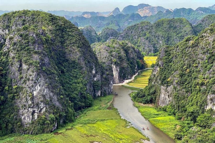 Ninh Binh: Trang An Boat Ride, Hoa Lu & Mua Cave Sunset - Hoa Lu Ancient Capital: Karst Mountains Around Vietnam’s First Royal Capital