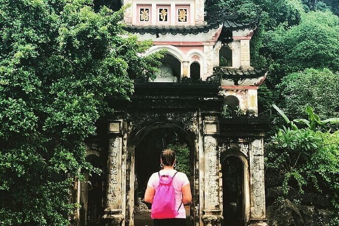 Ninh Binh Trip From Hanoi: Hoa Lu-Mua Cave-Boat-Cycling-Lunch - Hoa Lư ancient capital: short stop, real context