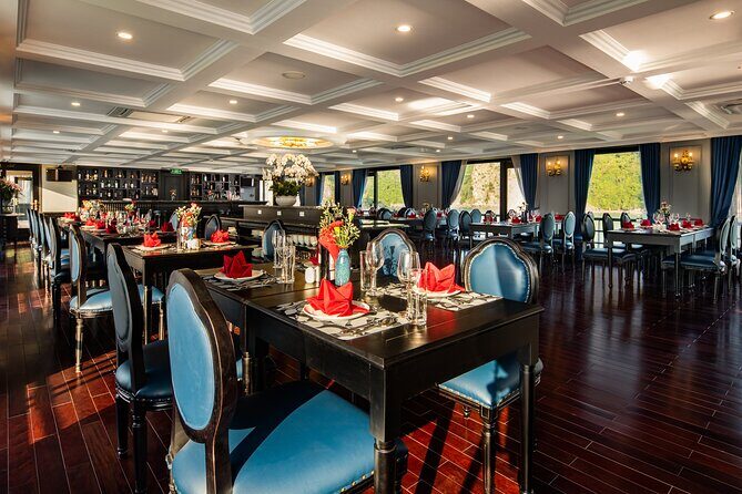 Off The Beaten Track to Halong Bay & Lan Ha Bay on 5 Star Cruise - Meals on board: seafood, Vietnamese, and international comfort