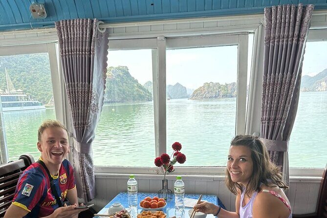One Day Lan Ha Bay with Cat Ba Expedition Tour - Van Bội Beach time: walk the shore, then cool off