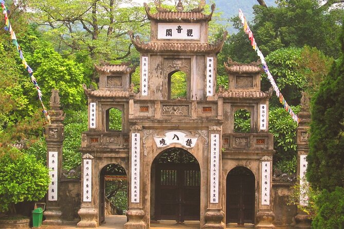 Perfume Pagoda Day Tour from Hanoi - Lunch break: fuel, but don’t assume it’s leisurely