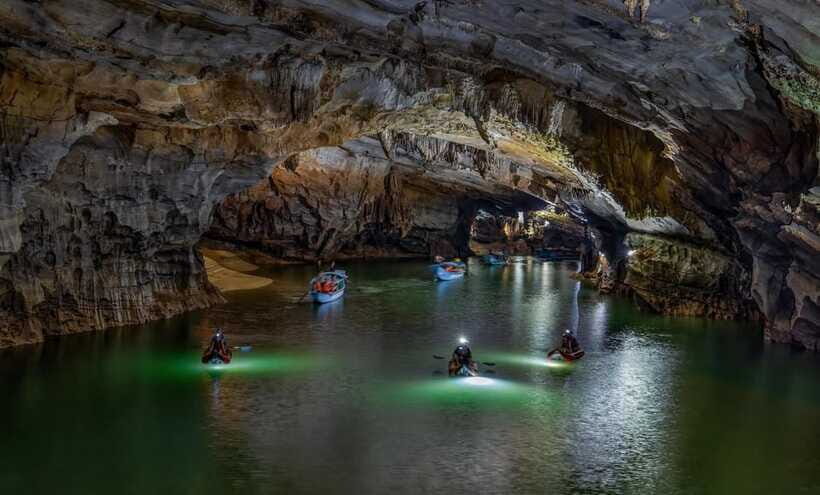 Phong Nha: Phong Nha Cave Expedition 4.5 km by Kayak - What to bring and how to prep (so you don’t regret it)