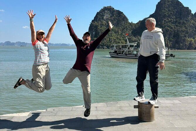 Private 1 Day Tour in Ha Long Bay with Private Cruise or Group - Thien Cung Cave: stalactites, dragons, and the best morning energy
