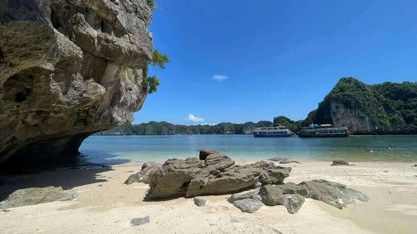 Private boat- Lan Ha Bay Half Day Tour with kayaking - What to Bring (So You’re Comfortable From Pier to Beach)