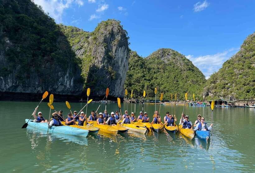 Private boat- Lan Ha Bay Half Day Tour with kayaking - Floating Fishing Villages, Fish Farms, and Turtle Islets